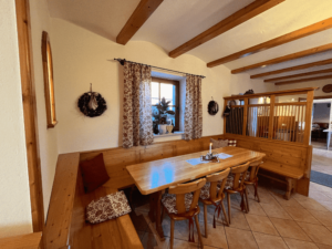 Heurigenzimmer vorne